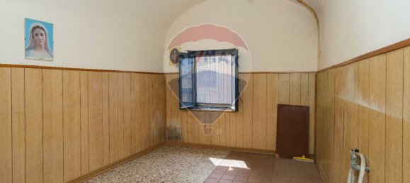 Дом с 1 спальней в Бронте, Италия № 311643 13