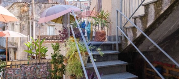 Дом с 1 спальней в Бронте, Италия № 311643 3