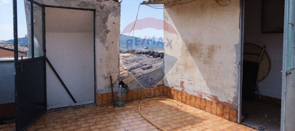 Дом с 1 спальней в Бронте, Италия № 311643 19