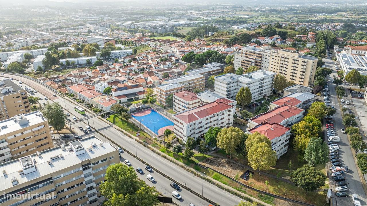 3 bedrooms Apartment in Braga, Portugal No. 343439