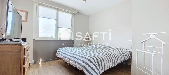 3 bedrooms House in Wattrelos, France No. 69654 4