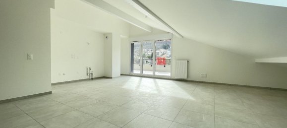 Квартира с 3 спальнями в Аллонзье-ла-Кай, Франция № 199258 9