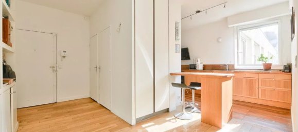 Apartamento T1 em Neuilly-sur-Seine, France N.º 105047 4