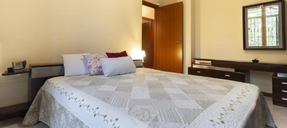 3-salle Appartement à Jerago con Orago, Italy No. 27038 17