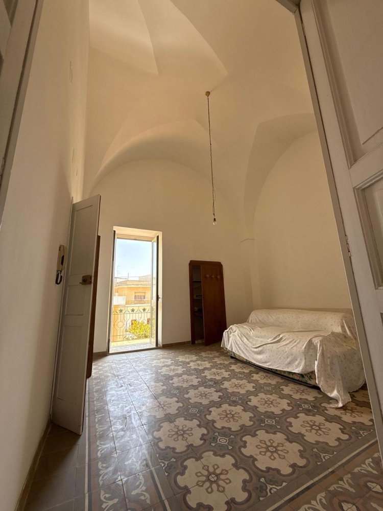 3 Schlafzimmer Wohnung in Aradeo, Italy, Nr. 326571