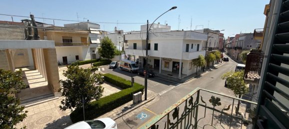 3 Schlafzimmer Wohnung in Aradeo, Italy, Nr. 326571 18