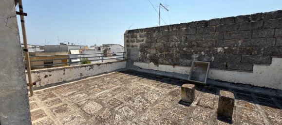 3 Schlafzimmer Wohnung in Aradeo, Italy, Nr. 326571 29