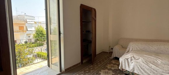 3 Schlafzimmer Wohnung in Aradeo, Italy, Nr. 326571 11