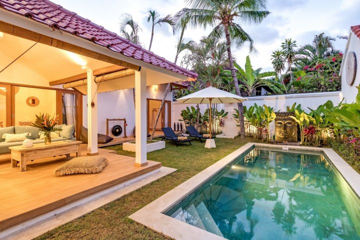 2 Schlafzimmer Villa in Seminyak, Indonesia, Nr. 3398