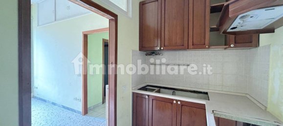 3 chambres Appartement à Campobasso, Italy No. 74637 7