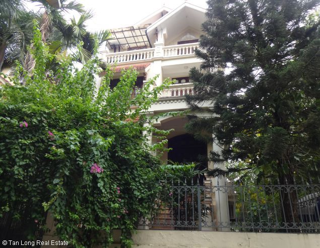 4 bedrooms House in Tay Ho, Vietnam No. 4147