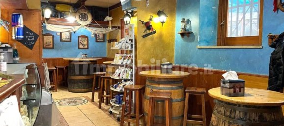 3 rooms Commercial property in Catanzaro, Italy No. 96941 4