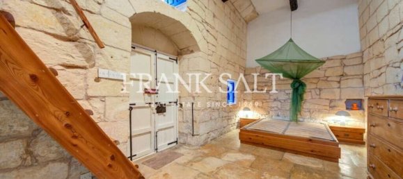 3 bedrooms House in Gharghur, Malta No. 3122 16