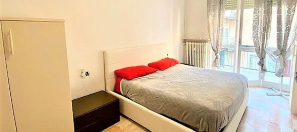 2 rooms Apartment in Novara, Italy No. 116281 4