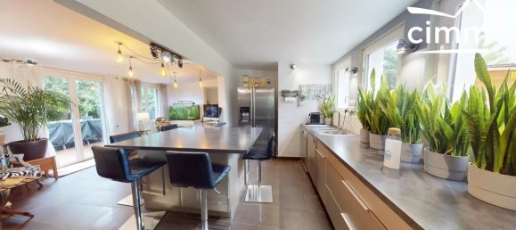 4 bedrooms Villa in Orleans, France No. 275746 56