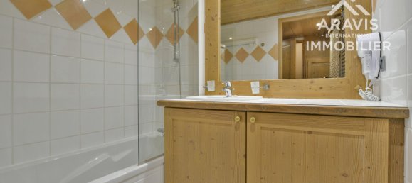 Apartamento de 2 dormitorios en Le Grand-Bornand, France No. 302758 7