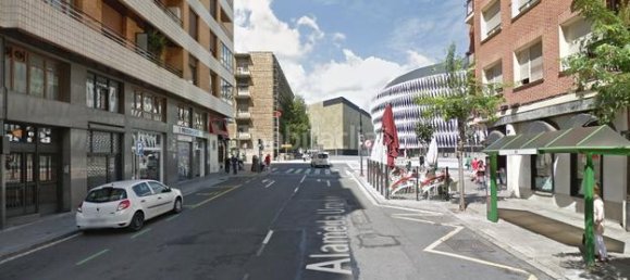 4 bedrooms Apartment in Basque Autonomous Community, Spain No. 148360 5