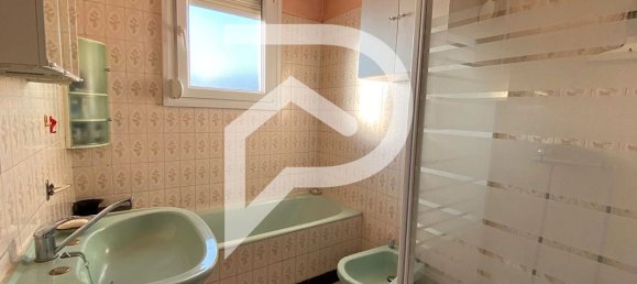 3 bedrooms House in Dasle, France No. 201407 8