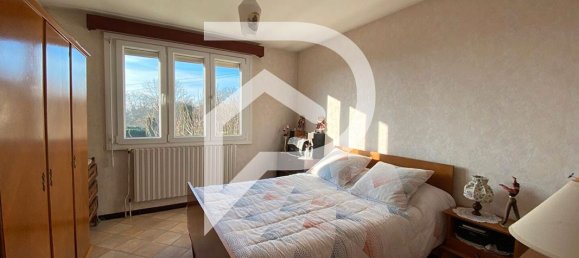 3 bedrooms House in Dasle, France No. 201407 6