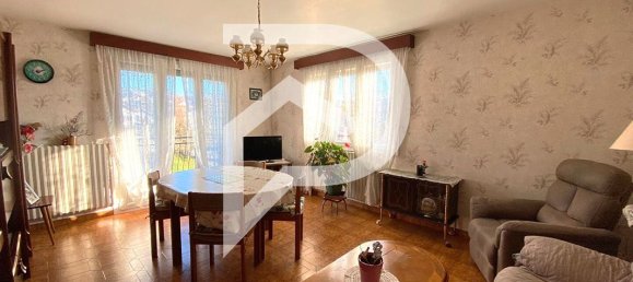 3 bedrooms House in Dasle, France No. 201407 4