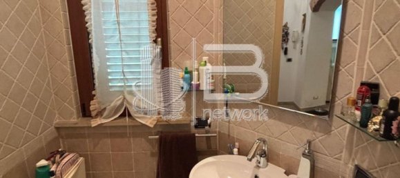 Casa de 6 dormitorios en Massa, Italy No. 358115 11