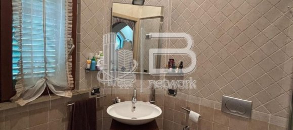 Casa de 6 dormitorios en Massa, Italy No. 358115 10