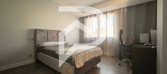 Casa de 5 dormitorios en Aulnay-sous-Bois, France No. 188085 12