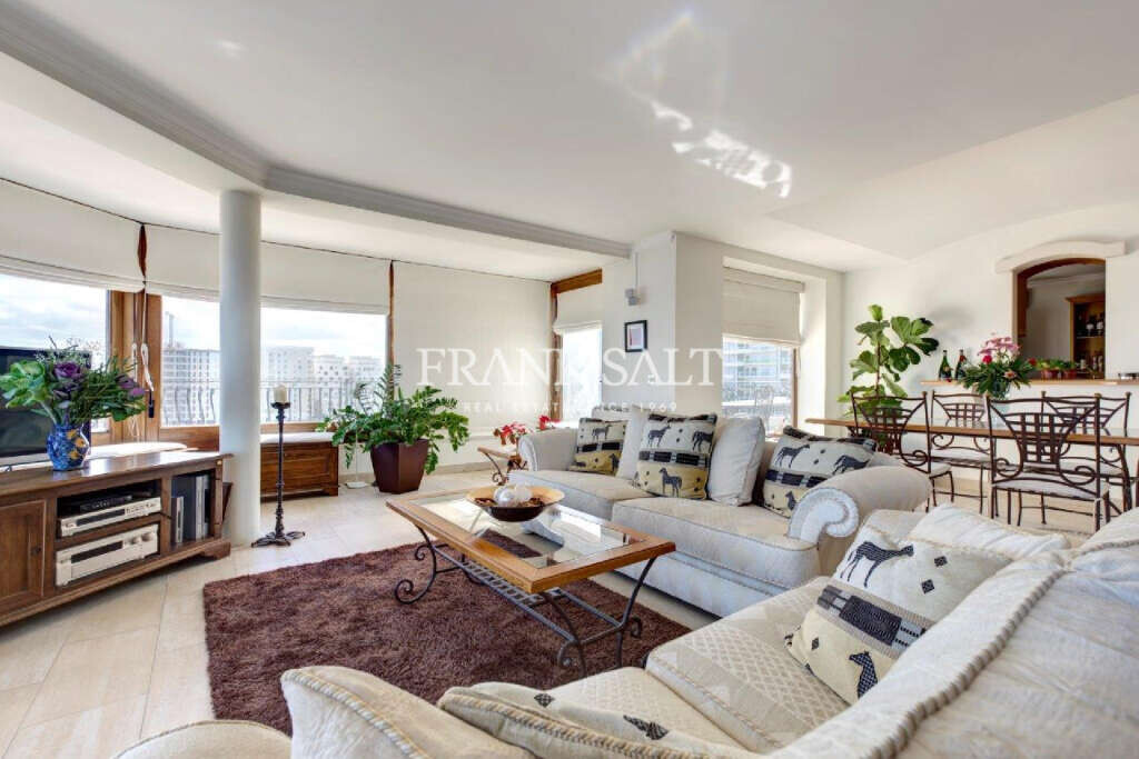 2 chambres Penthouse à Sliema, Malta No. 440