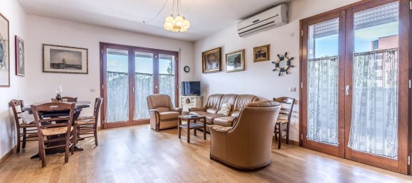 3 chambres Appartement à Rome, Italy No. 342878 6