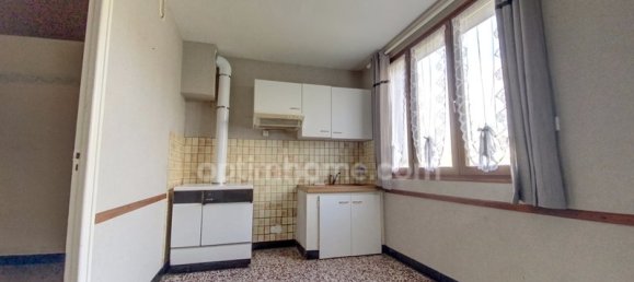 3 chambres Maison à Tavaux-et-Pontséricourt, France No. 211854 10