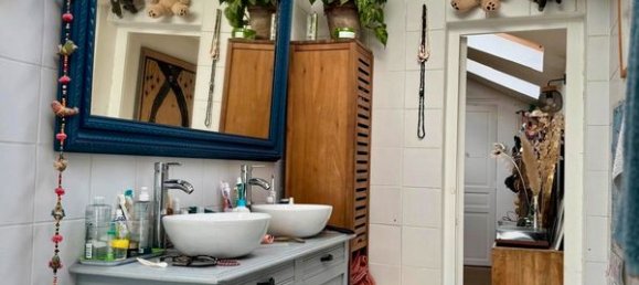 Casa de 2 dormitorios en Romainville, France No. 331296 4