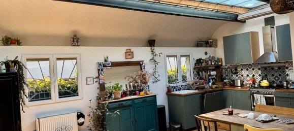 Casa de 2 dormitorios en Romainville, France No. 331296 2