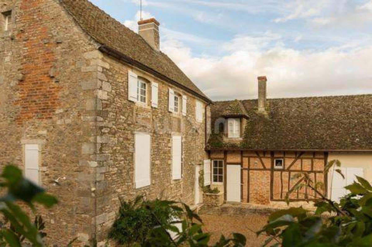 5 bedrooms Shop in Beaune, France No. 18604