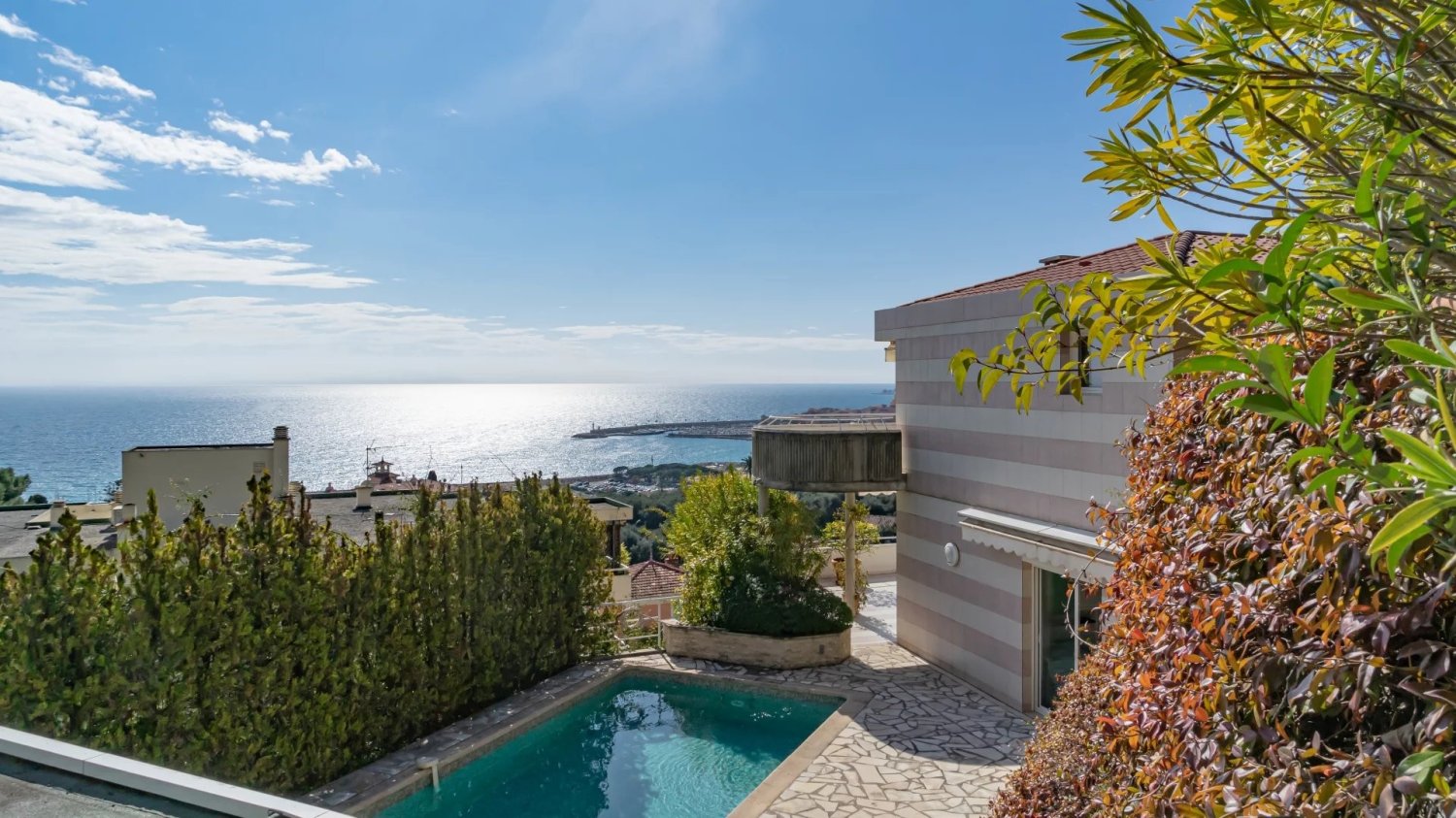 Дуплекс с 3 спальнями в Ментон, Франция № 348703