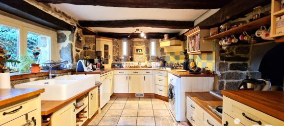 5 rooms Castles in Kergrist-Moelou, France No. 201000 4