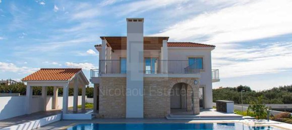 3 bedrooms House in Pegeia, Cyprus No. 10754 5