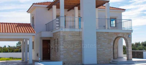 3 bedrooms House in Pegeia, Cyprus No. 10754 6