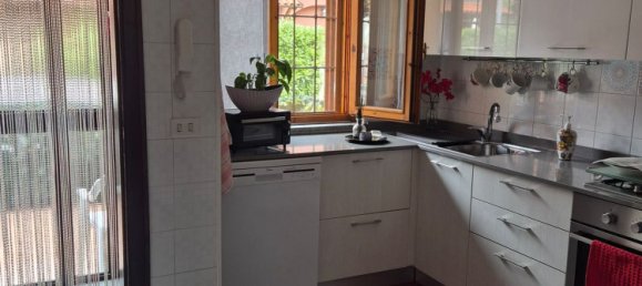 4-salle Maison à Mediglia, Italy No. 290564 2