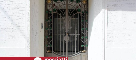 Casa de 3 divisões em Matelica, Italy N.º 111587 3