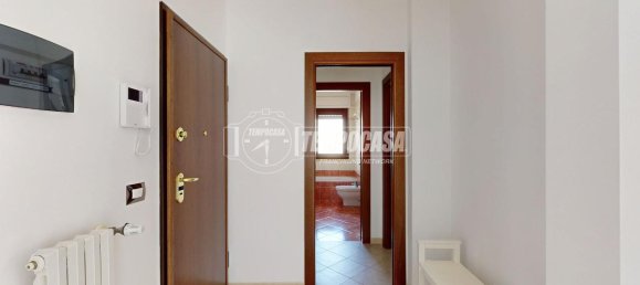 2 rooms Apartment in Turin, Italy No. 38700 4