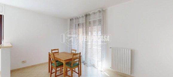 2 rooms Apartment in Turin, Italy No. 38700 6