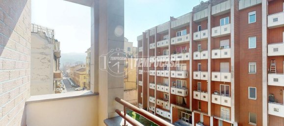 2 rooms Apartment in Turin, Italy No. 38700 23