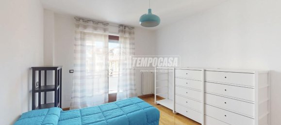 2 rooms Apartment in Turin, Italy No. 38700 12