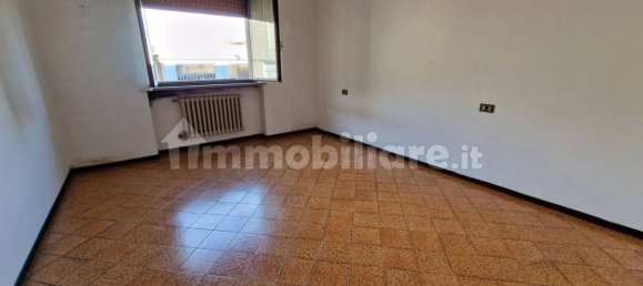 4 Schlafzimmer Wohnung in Prato Sesia, Italy, Nr. 334387 11