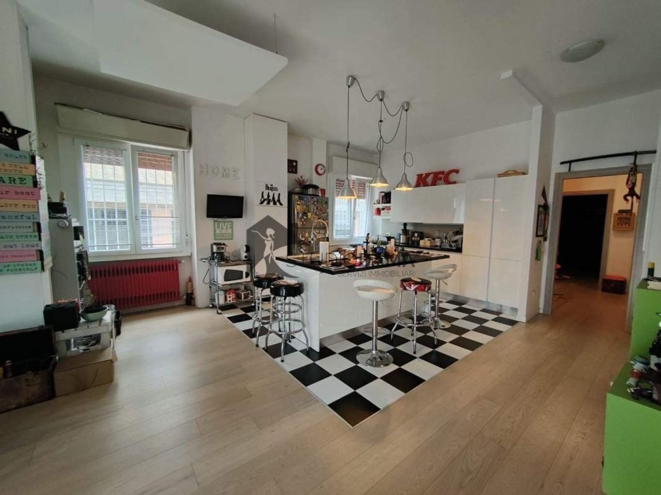 4 bedrooms Apartment in Brescia, Italy No. 397631