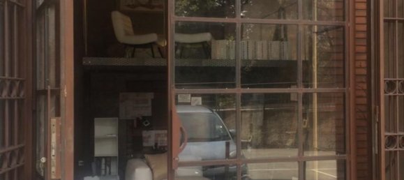 Коммерческая недвижимость 50м² в Генуя, Италия № 254195 3