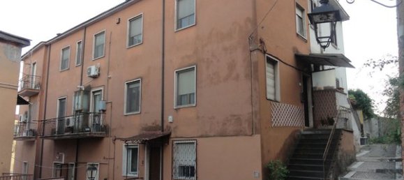5 rooms Apartment in Ceccano, Italy No. 114991 3