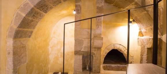 4 bedrooms Commercial property in Chania, Greece No. 82 17