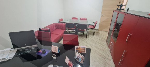 4غرفة شقة في Giugliano in Campania, Italy رقم 31220 13