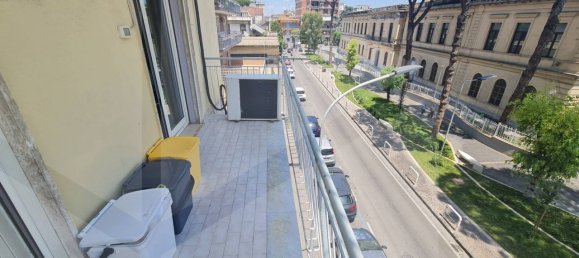 4غرفة شقة في Giugliano in Campania, Italy رقم 31220 6